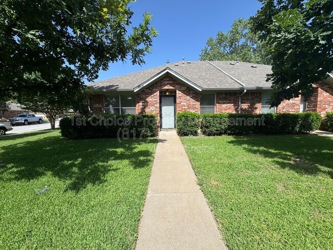 Building Photo - 957 Austin Ct