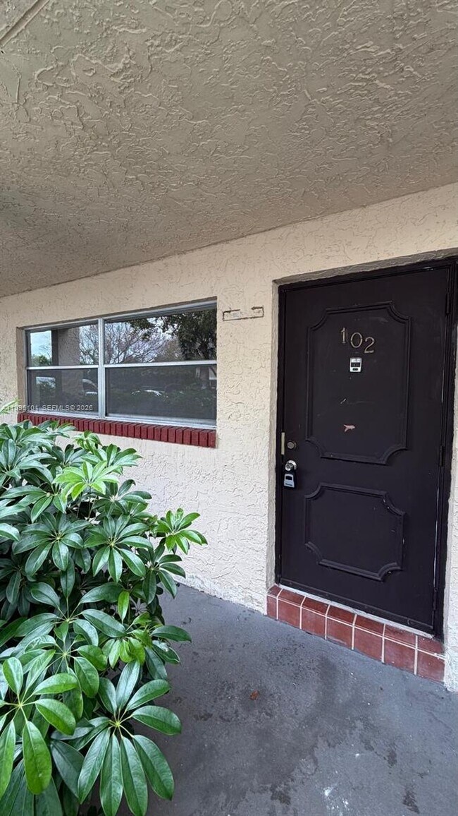 Photo - 8604 NW 35th St Unit 102