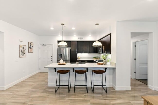 Photo - 1130 Karby Terrace Condo