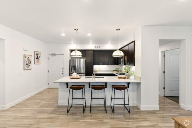 Building Photo - 1130 Karby Terrace Rental