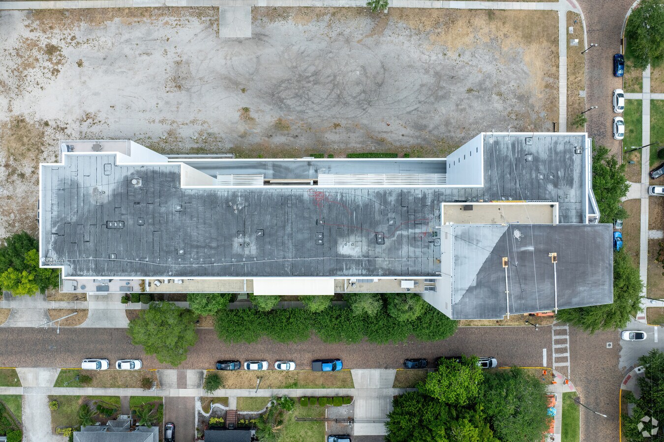 525 E Jackson St Orlando, FL 32801 - The Jackson