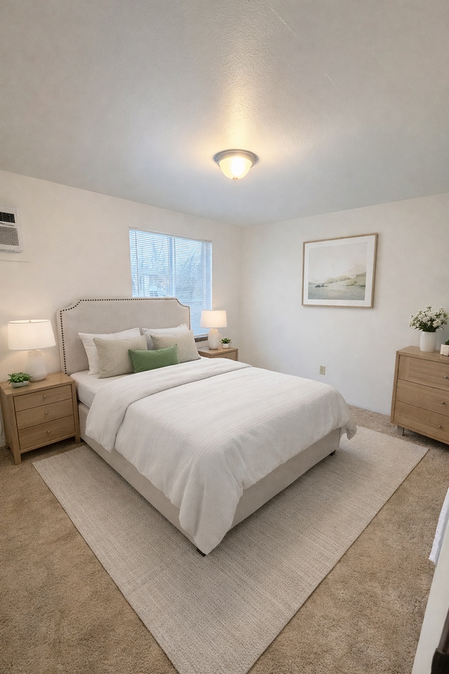 Photo - 512 E Mission Ave Unit 512-6