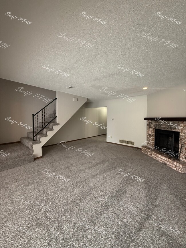 Photo - 529 NE Churchill St