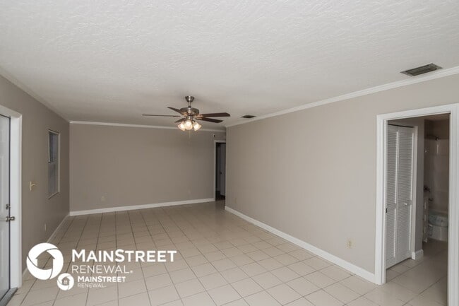 Photo - 466 Periwinkle Dr