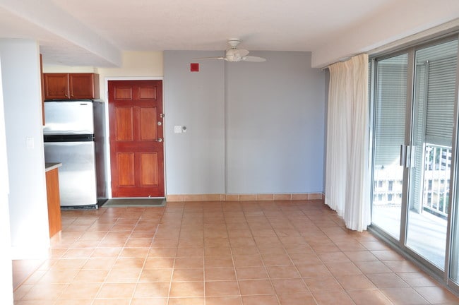 Building Photo - 419 Atkinson Dr Unit 904