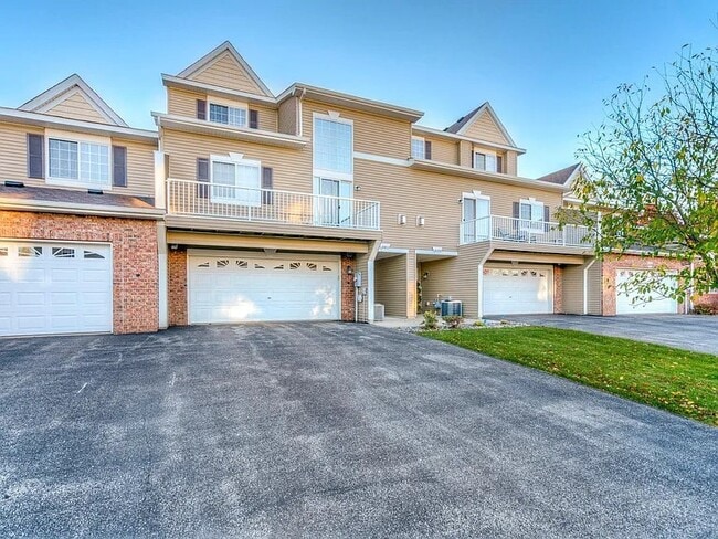 Photo - 18401 Lafayette Way