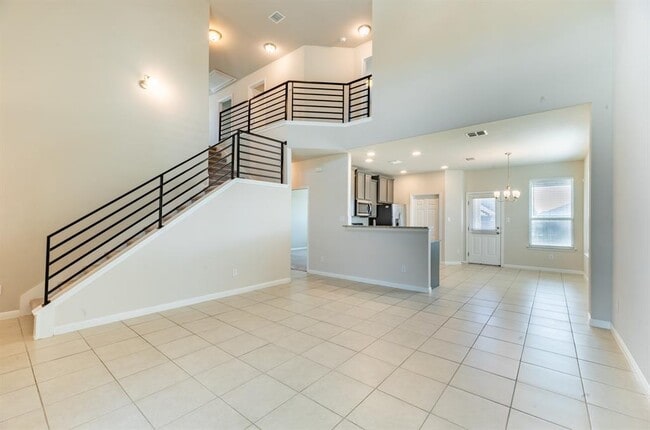 Photo - 117 Manatee Ln