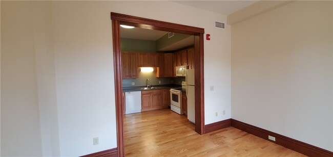 Photo - 750 South Ave