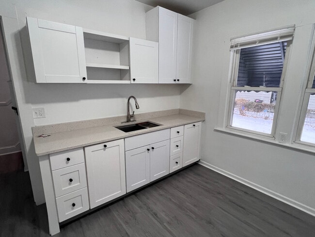 Photo - 4302 W 30th St Unit 1