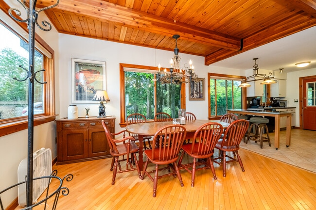 Photo - 7258 Beach Dr