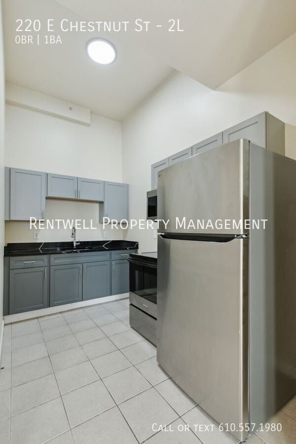 Photo - 220 E Chestnut St Unit 2L