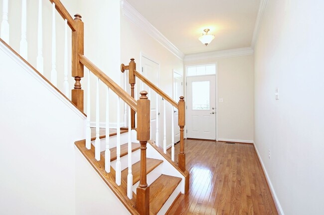 Photo - N. Albemarle Co Home With Fenced Yard, Near NGIC/DIA/NGA