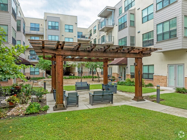 Outdoor Sitting Area