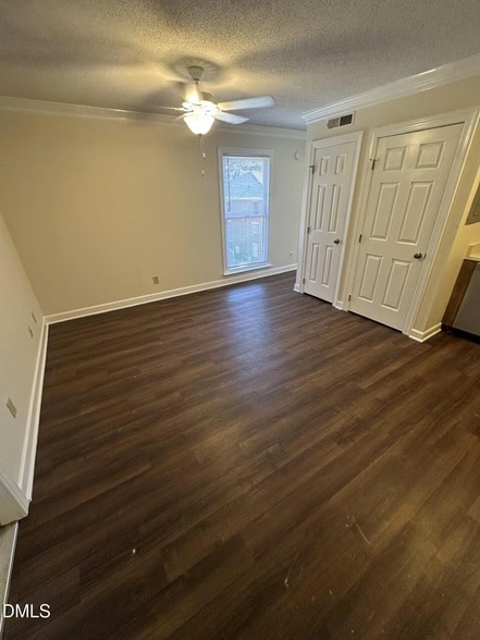 Building Photo - 3515 Ivy Commons Dr Unit 301