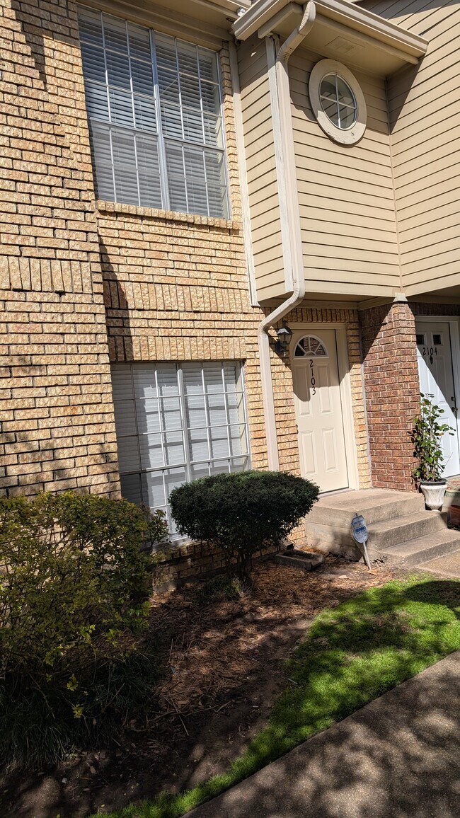 Front - 3600 Jeanetta St Condo Unit 2103