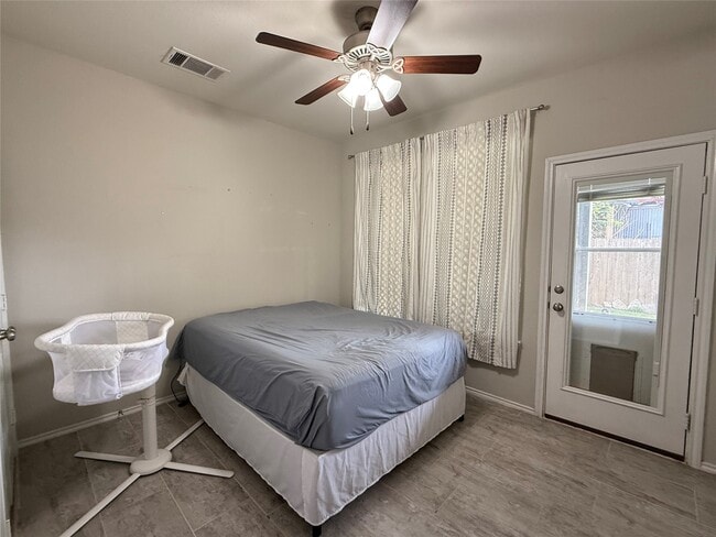 Photo - 10947 Cannes Memorial Dr