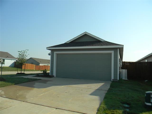 Photo - 300 Sycamore Pl