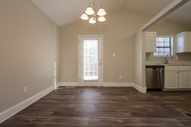 Photo - 4910 Brookstone Pkwy