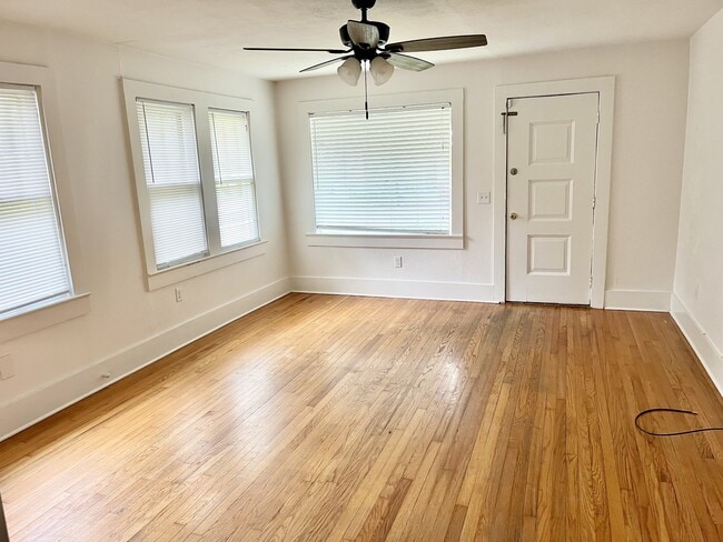 Photo - 4065 Capital Heights Ave