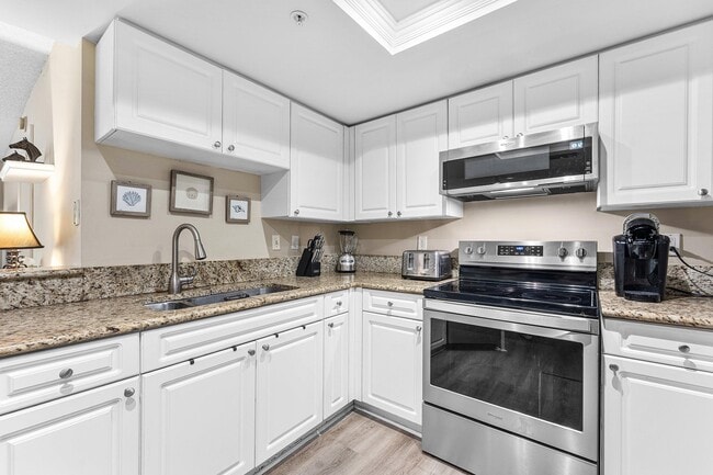 Photo - 1000 Crestwood Ct S Unit 1015