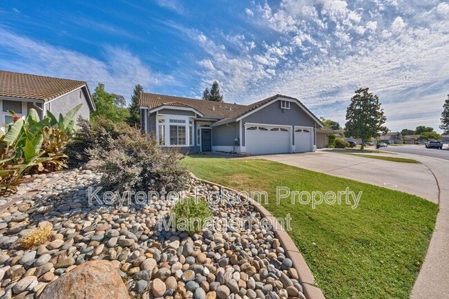 Photo - 617 Vernon Oaks Dr House