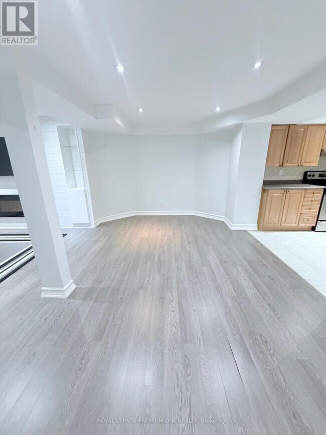 Photo - 70 Robertson Close