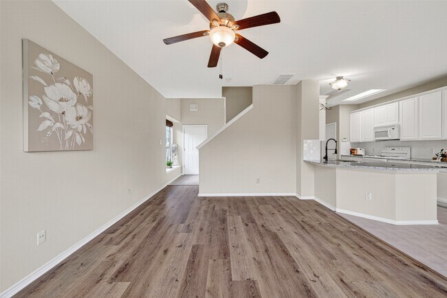 Photo - 16855 Carrollton Creek Ln
