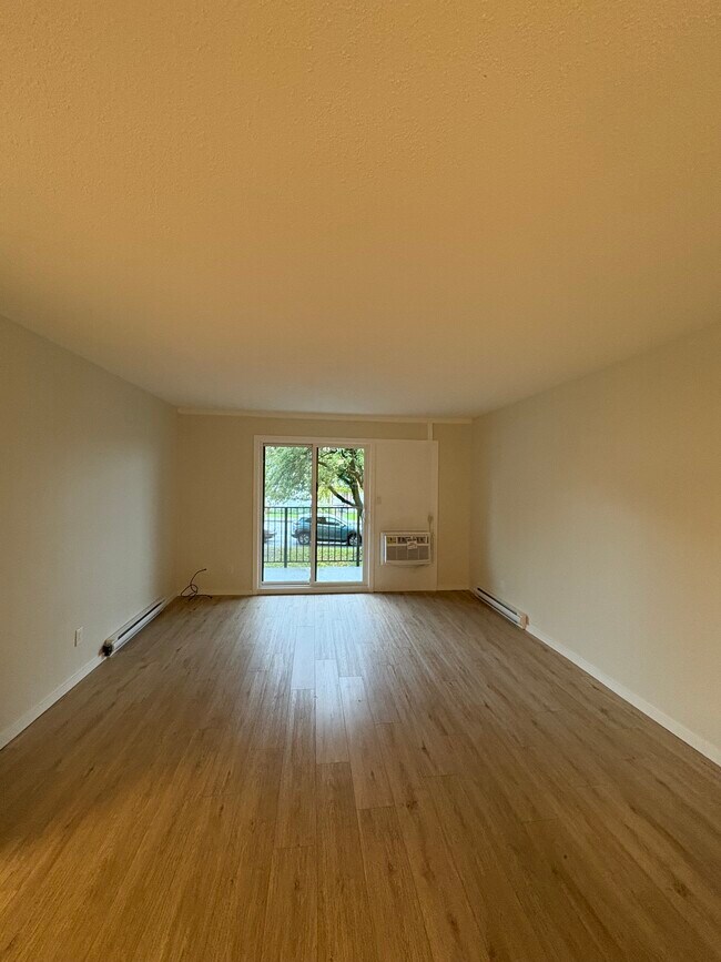 Photo - Mountainview