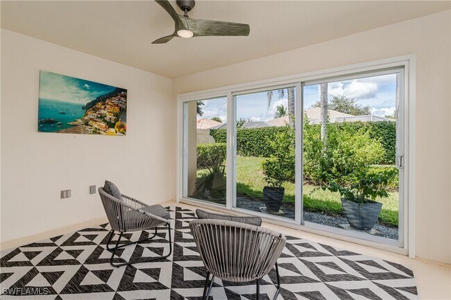 Photo - 4949 Kingston Way