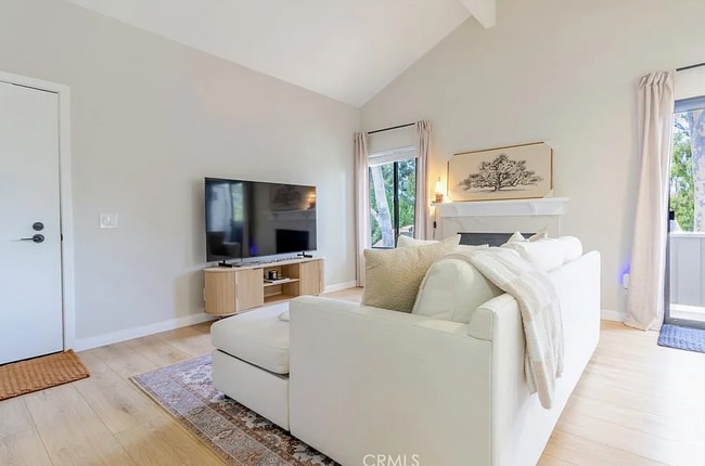 Photo - 22795 Lakeway Dr Unit 514