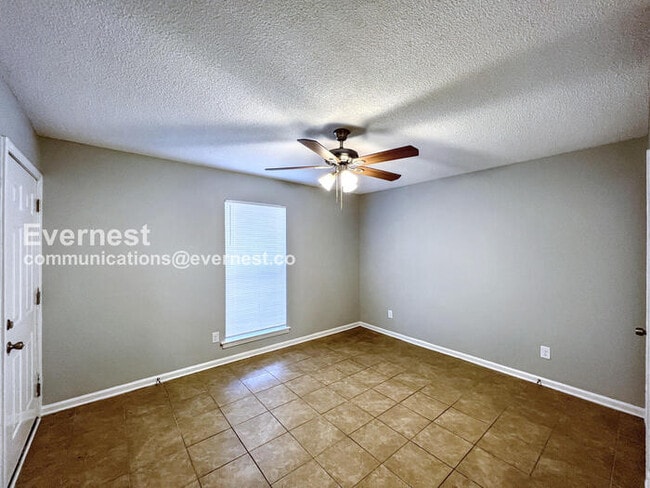 Photo - 2645 Eastbrook Dr