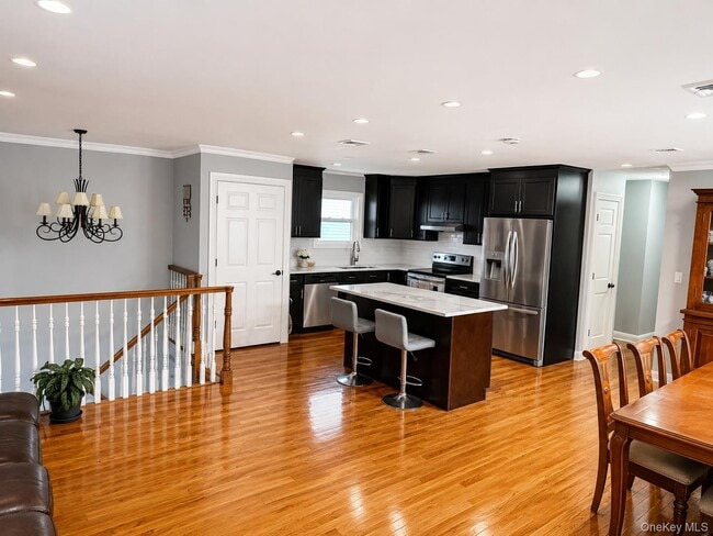 Photo - 20 Everit Ave