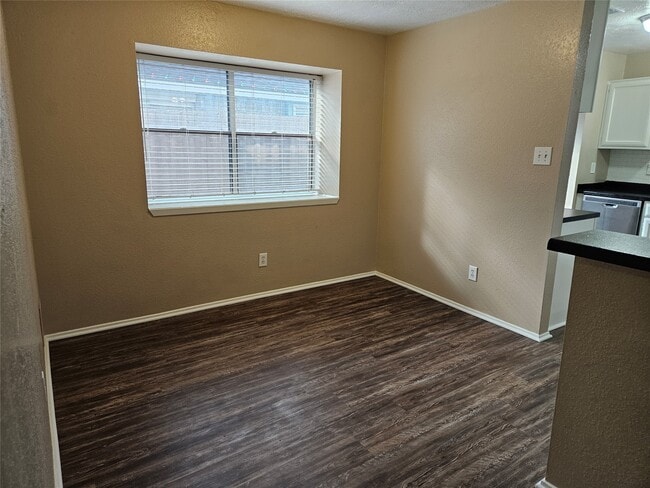 Photo - 2704 Orion Dr