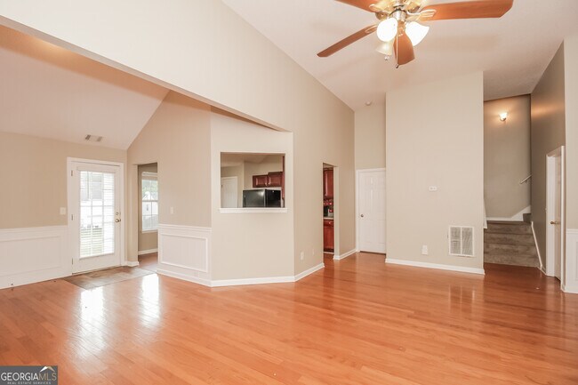 Photo - 4321 Holliday Rd