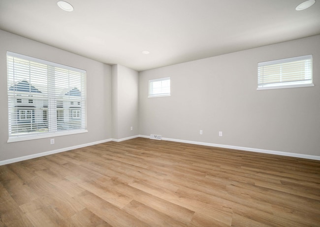 Living Room - 1710 Star Light Dr