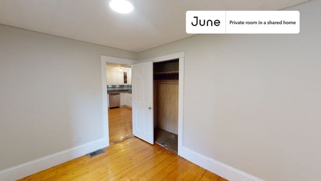 Photo - Room in Shared 4 bed/1 bath home Unit D