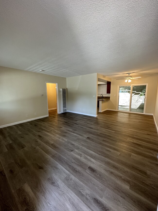 Living Room & Dining Area - 1424 Monterey Rd Apartments Unit 2