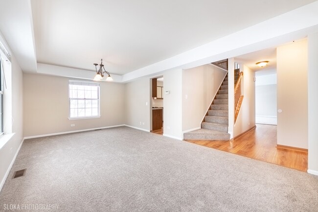 Photo - 554 Abbeywood Dr