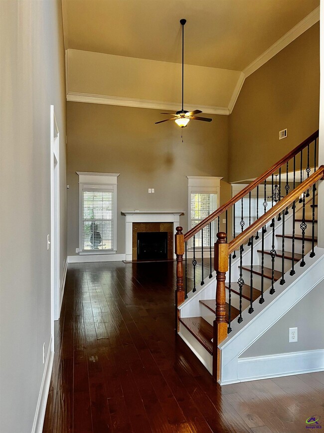 Photo - 609 Cannock Ct