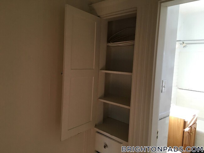 Photo - 116 Washington St Unidad 57