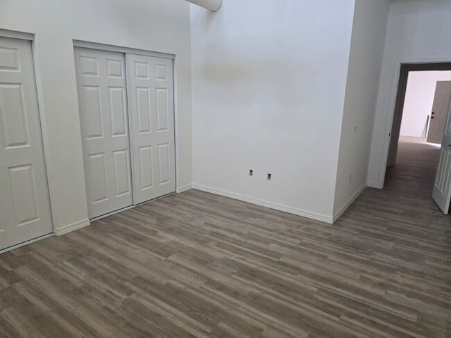 16482 Apple Valley Rd Unidad 8