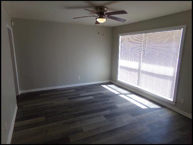 Photo - 26 S Wakefield Dr