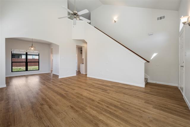 Photo - 826 Hazel's Way