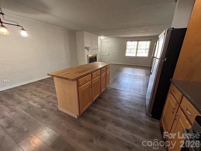 Photo - 3312 Circles End Cir