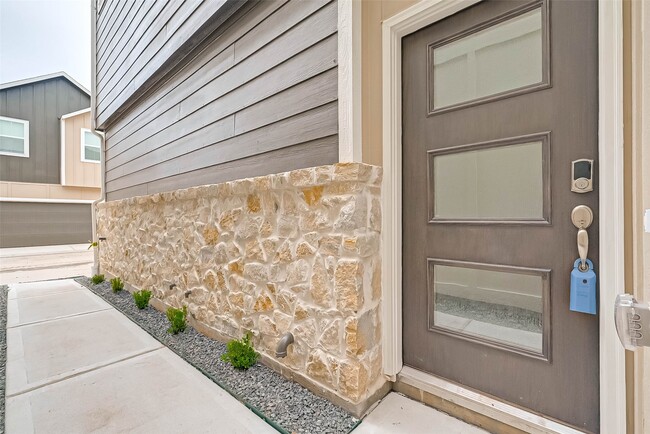 Photo - 1521 Beach Oak Dr