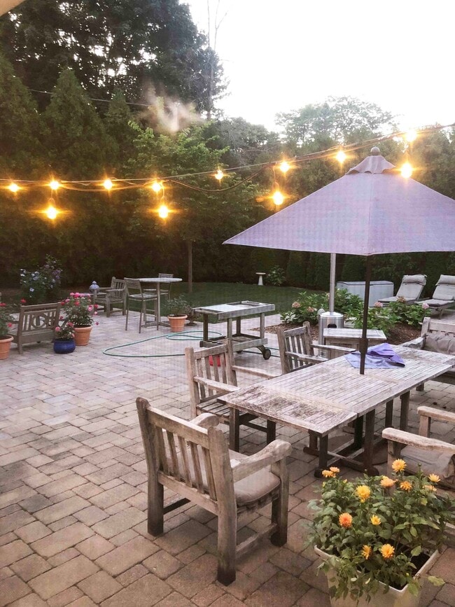 Photo - 9300 N Lake Dr