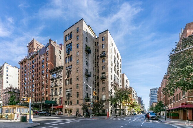 Photo - 29-45 E Ninth St