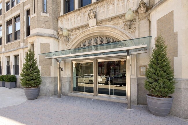 Building Photo - 501 Adams St Unit 4e