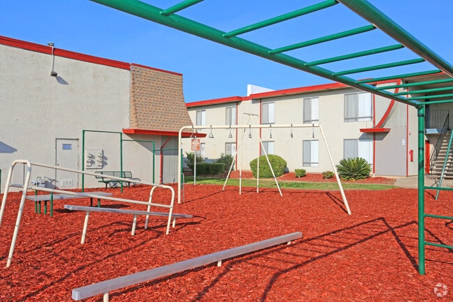 Photo - Stonegate Apartments