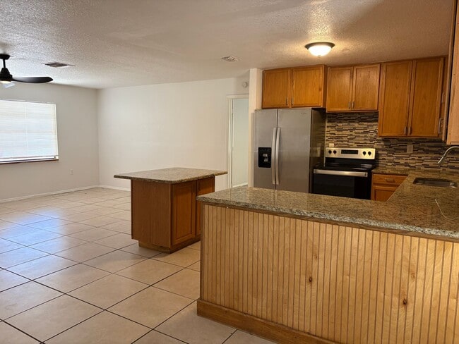 Photo - 3099 Deltona Blvd
